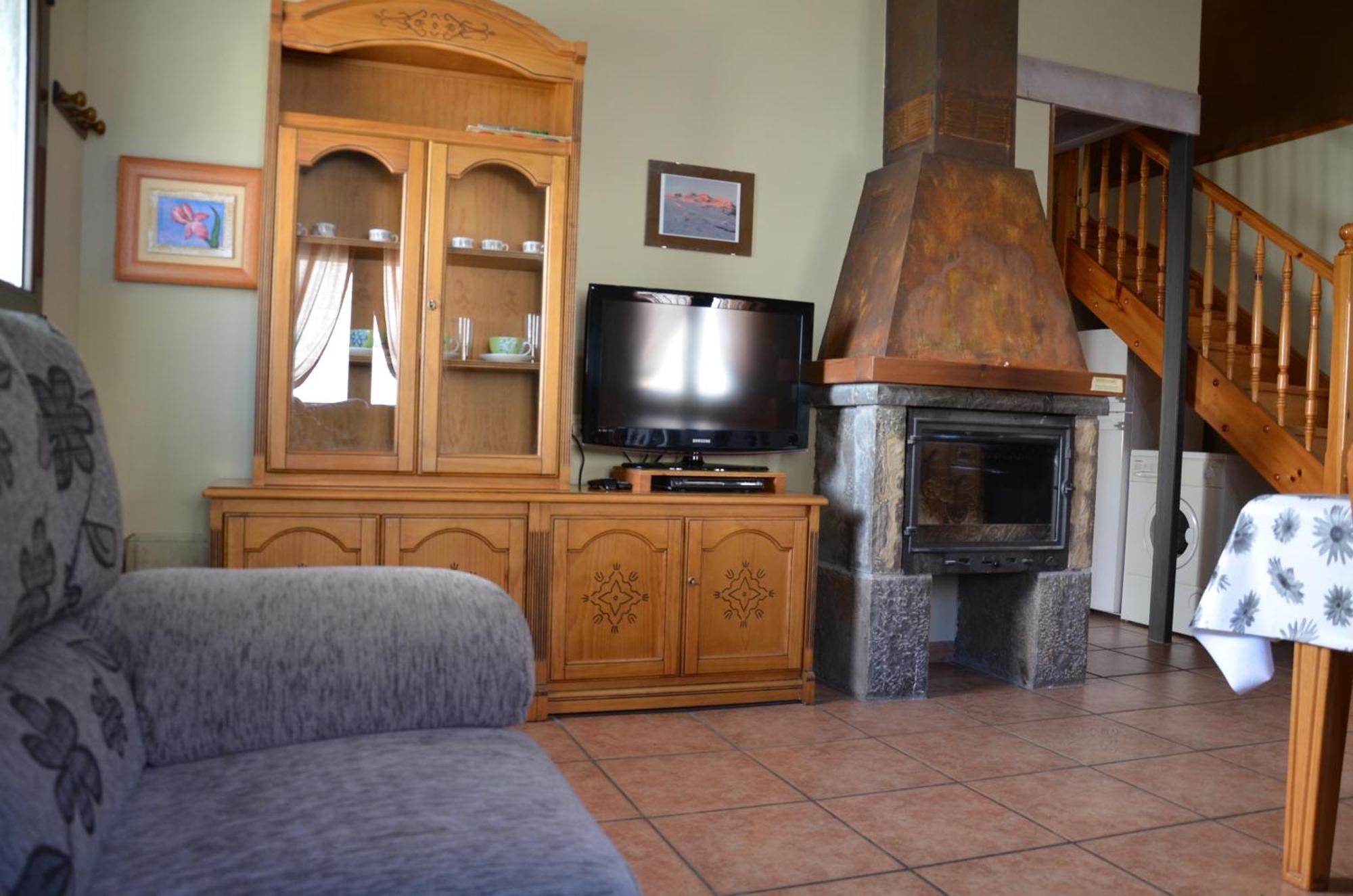 Casas La Ribera Ordesa Guest House Escalona  Ngoại thất bức ảnh